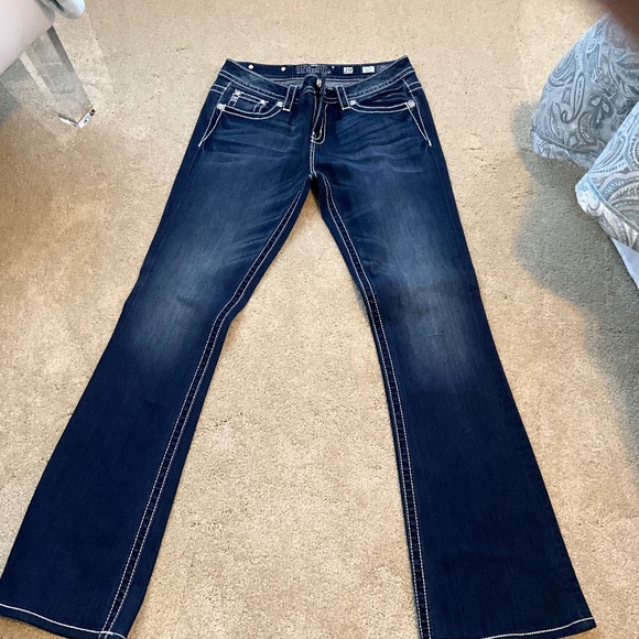 Miss Me Jeans - Picture 1 of 6